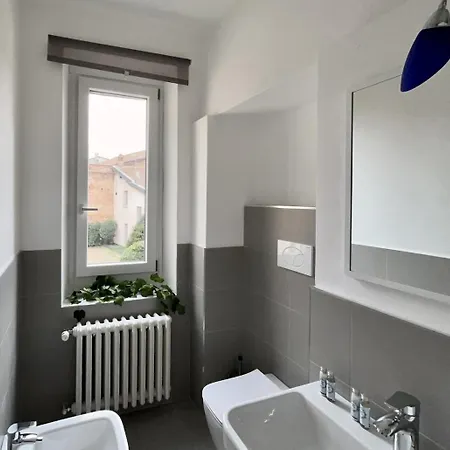 Borromeo - - By Host4u Apartment Pavia